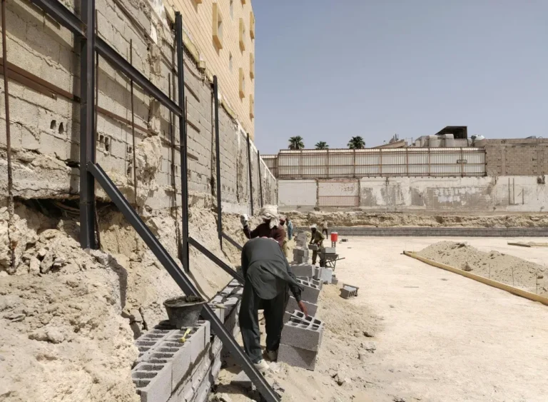Seawall & Retaining Wall Construction